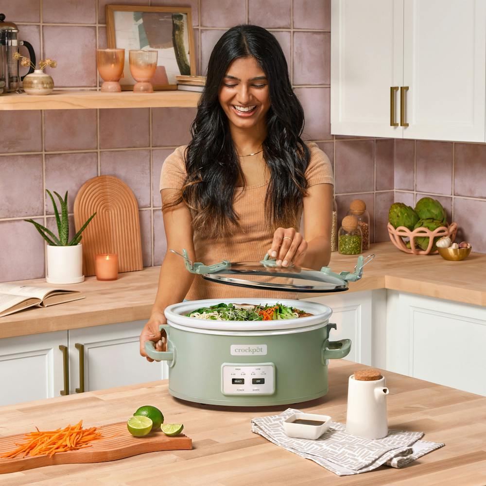crock-pot-programmable-design-series-6-quart-cook-and-carry-slow-cooker-moonshine-u5 3f87b859-8171-37ea-b973-bcd7f8f2515e.jpg