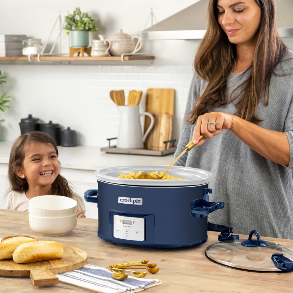 crock-pot-design-series-7-quart-cook-and-carry-slow-cooker-poseidon-programmable-slow-cooker-with-locking-lid-z1 DC-39109-Crockpot_2022FallDesigns-Poseidon-ATF02-nogfx