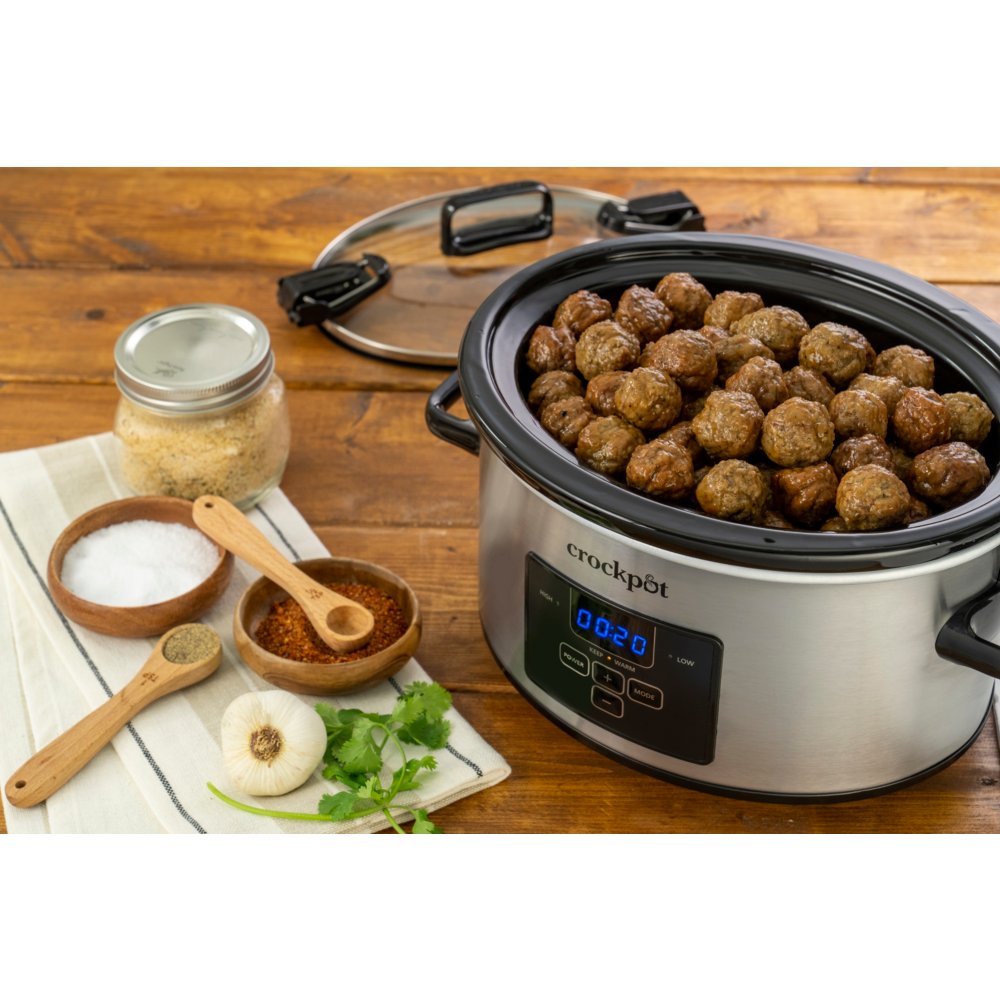 crock-pot-programmable-4-quart-cook-and-carry-slow-cooker-stainless-steel-b5 crockpot_shot_9_CPSCVC40LL-S copy